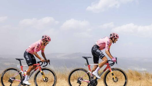 EF Education EasyPost l'équipe se renforce pour 2025