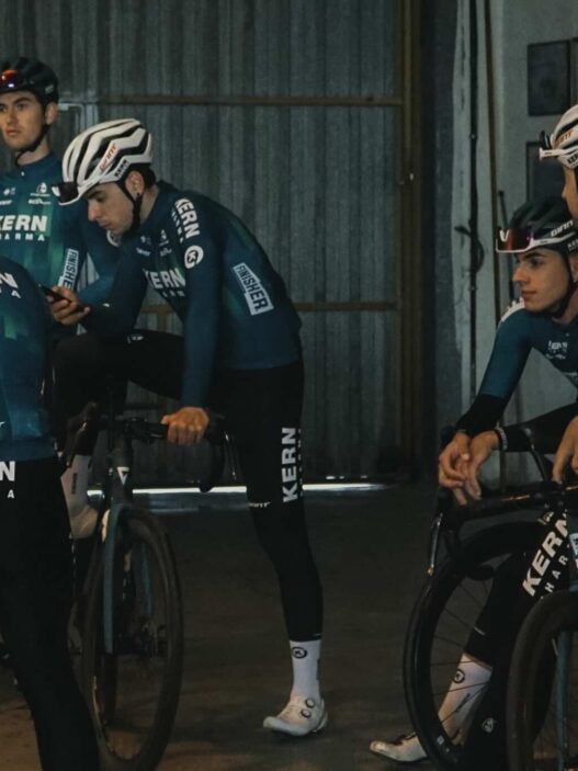 Equipo Kern Pharma se prépare pour une saison 2025 ambitieuse
