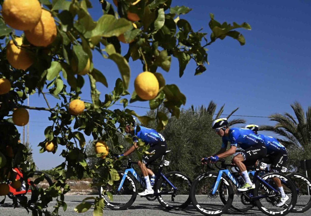 Movistar Team en stage à Valence du 7 au 17 décembre