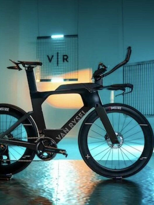 Van Rysel révolutionne le triathlon avec ses nouveaux vélos XCR Tri